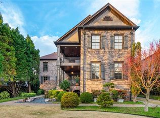 1098 Wimberly Rd NE, Atlanta, GA 30319