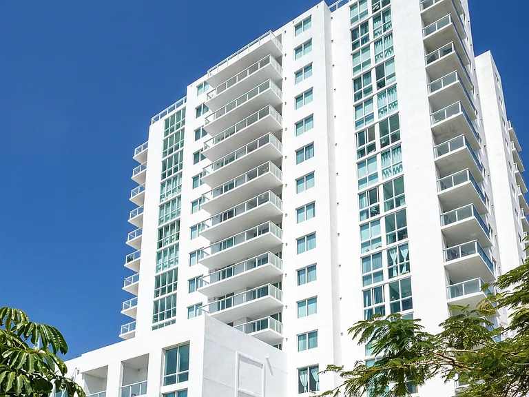 1871 NW South River Dr #2003 — Photo 10