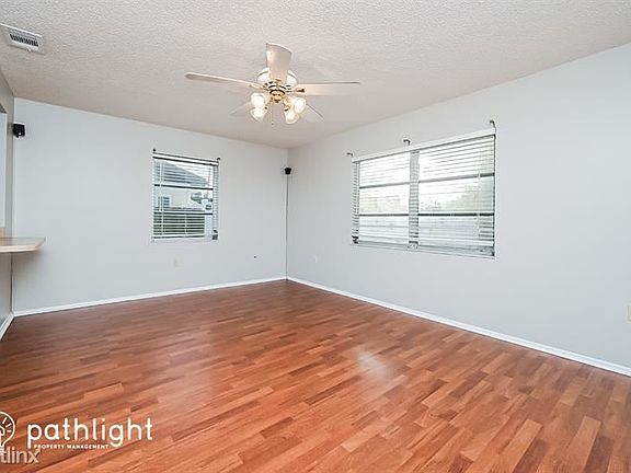 4th image of 1714 Citrus Hill Ln