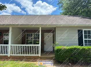 950 Wildwood Ln, Spartanburg, SC 29301