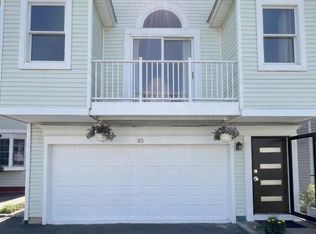 85 Grieco Dr, Jersey City, NJ 07305