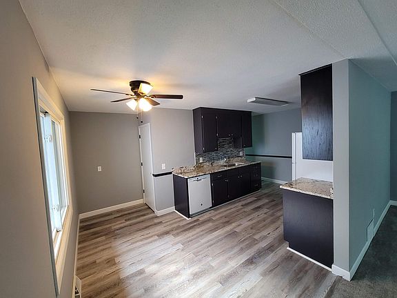 5th image of 2236 Lincoln St NE #1