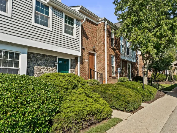 8050 Highfield Ct, Cincinnati, OH 45242