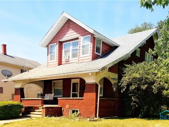 737 N Union St, Fostoria, OH 44830