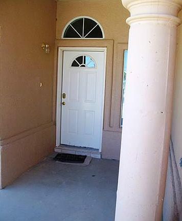 3rd image of 736 Laramie River Ave