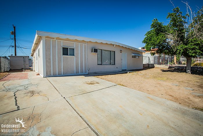 1st image of 3669 Waikiki Ave