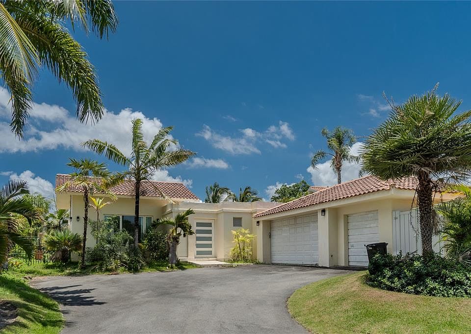 1st image of 133 DORADO BEACH EAST