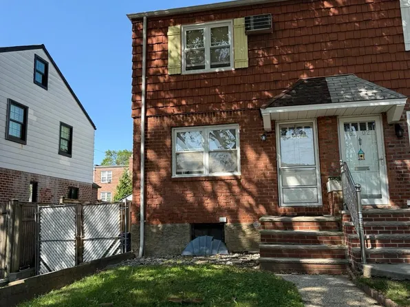 56-04 207th Street, Oakland Gardens, NY 11364