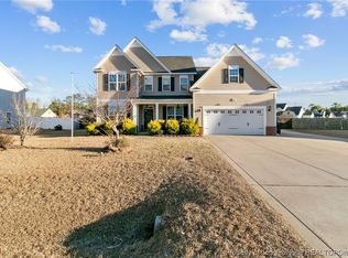 6617 Stillwood Dr, Hope Mills, NC 28348