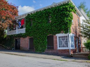 16 Point St, New Hamburg, NY 12590