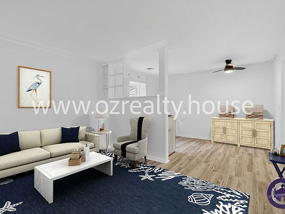 2nd image of 1464 Sunshine St #1