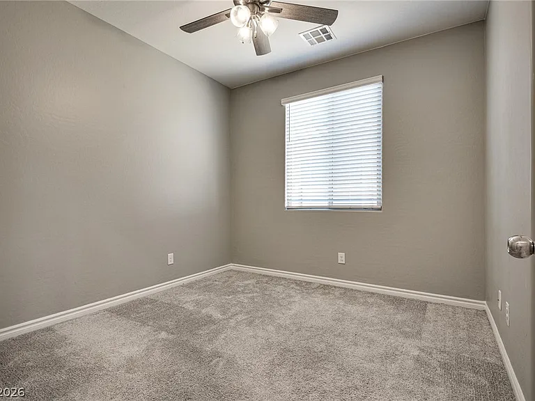 12321 Silvana St — Photo 41