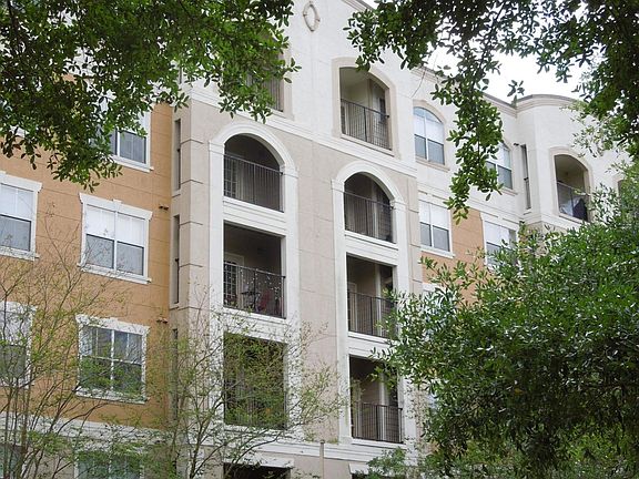 2nd image of 206 E South St Unit 2033