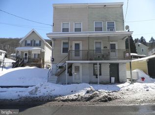 212 E Bacon St, Pottsville, PA 17901