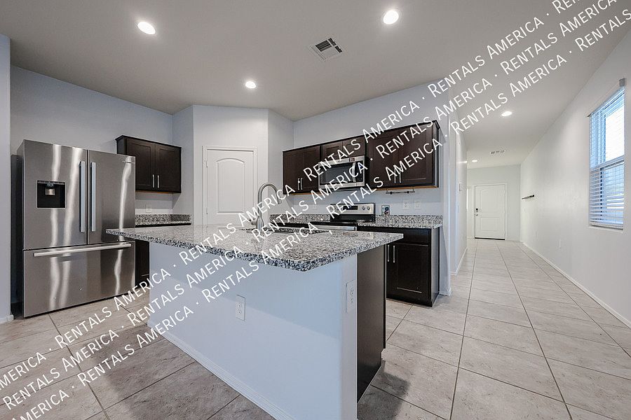 1st image of 36472 W San Capistrano Ave