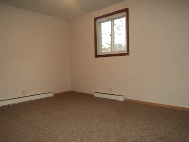 922 Ridgedale Rd — Photo 4