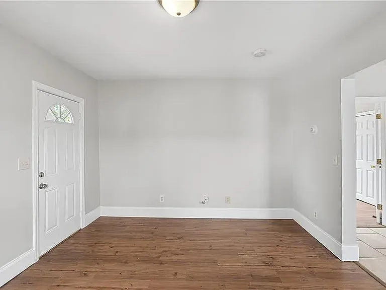 15 Jodoin St #1 — Photo 4