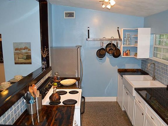 5th image of 514 Herchel Dr