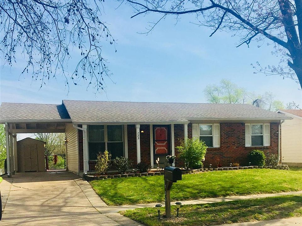 1st image of 723 Mediterranean Dr