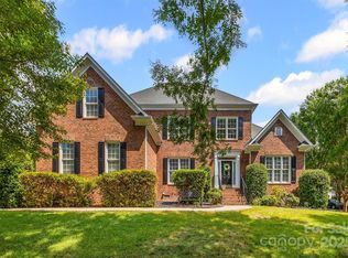 3052 River Bend Dr, Tega Cay, SC 29708