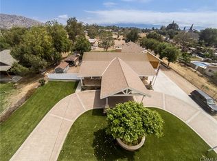 1186 5th St, Norco, CA 92860