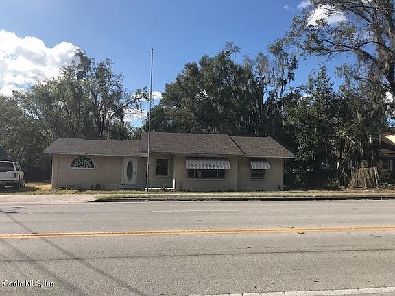2nd image of 428 NE 8th Ave