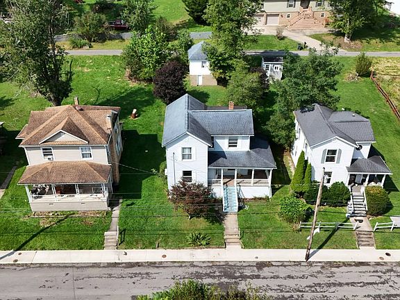 3rd image of 608 Maple Ave