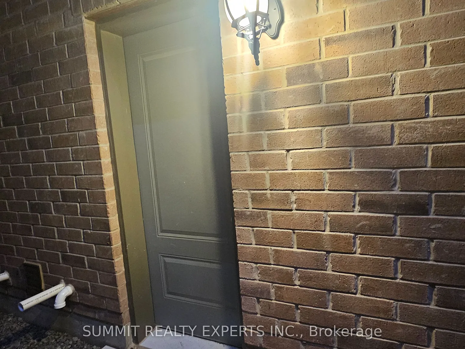 1 bed, $1,000 — Photo 1