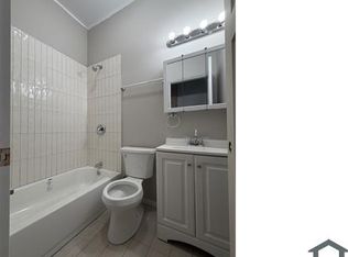 22 N Pulaski Rd #1F, Chicago, IL 60624