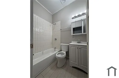 22 N Pulaski Rd #1F Photo 1