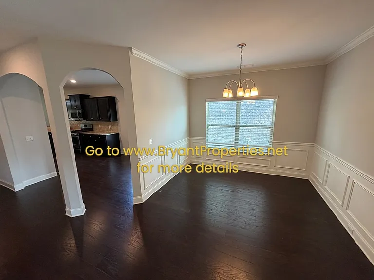 285 Blackthorn Ln — Photo 6