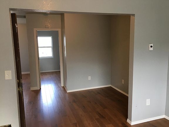 5th image of 3320 6th Ave APT 19