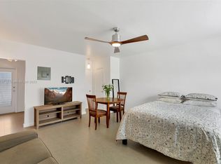 31 S Golfview Rd APT 2, Lake Worth, FL 33460