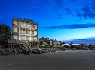 700 Beachview Dr, Saint Simons Island, GA 31522