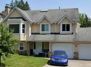 6810 197b St #1A, Langley, BC V2Y3H1