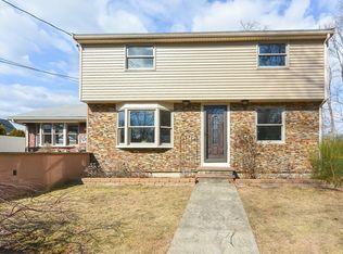 30 Fairview Ave, Abington, MA 02351