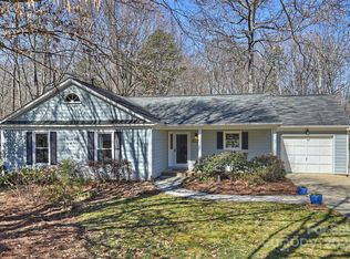 9505 Kent Village Dr, Charlotte, NC 28269