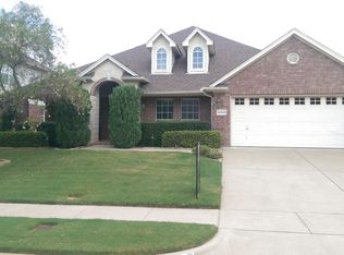 10800 Elmhurst Ln, Fort Worth, TX 76244