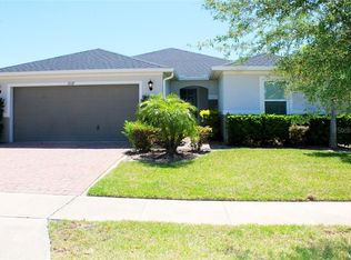 3237 Bayou Ln, Tavares, FL 32778