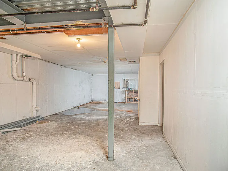 475 Hart St #1B — Photo 11