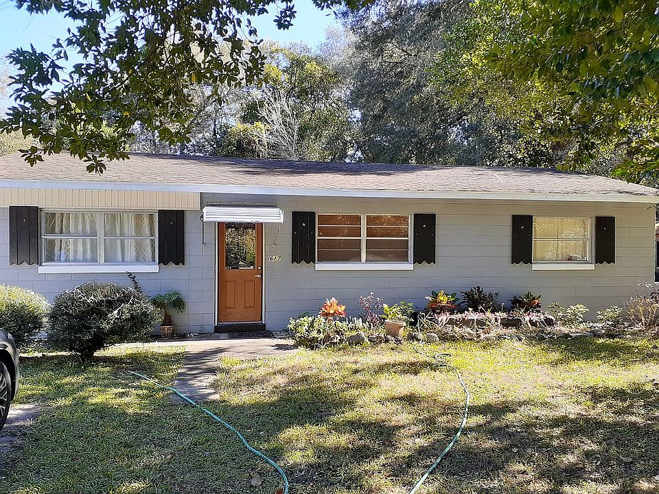 1st image of 617 N Summit Ave