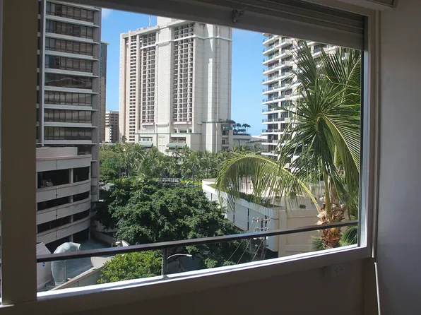 425 Ena Rd, Honolulu, HI