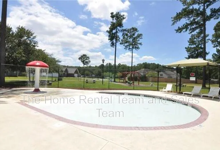 258 Lancaster Way — Photo 22