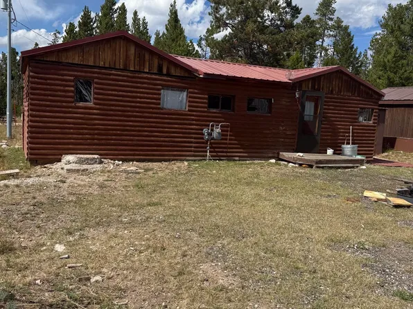 11 Wyocolo Rd, Laramie, WY 82070