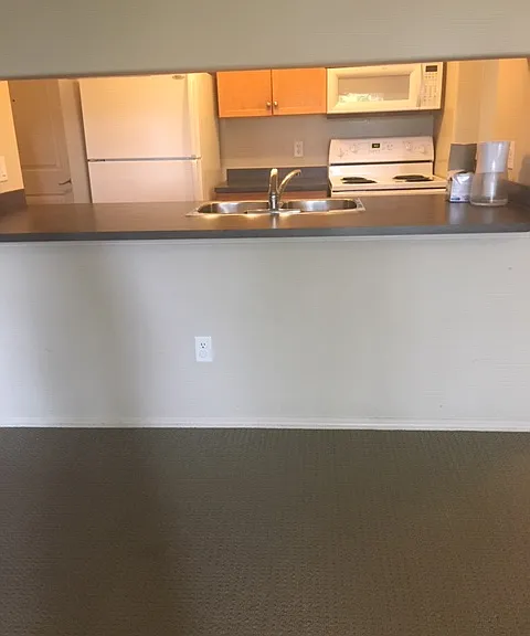 2098 Blackmud Creek Dr SW #123 — Photo 2