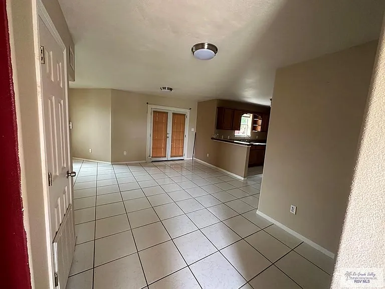 3527 Rey Carlos Dr — Photo 6