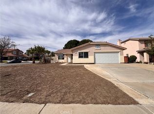 2014 W Dawnview Dr, Rialto, CA 92377