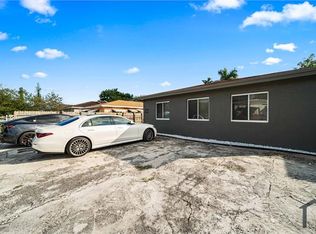 1250 NE 110th St, Miami, FL 33161