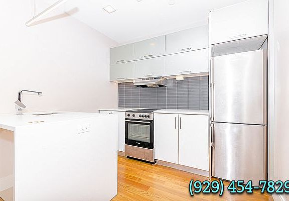 4th image of 46 Stockholm St #4B