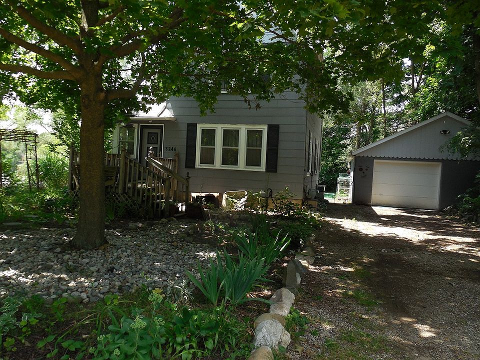 1st image of 3244 S Park St